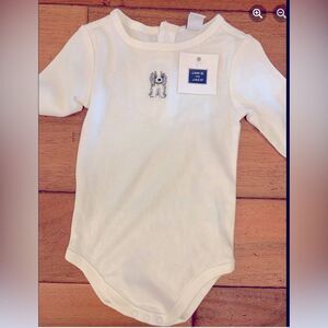 Janie and jack long sleeve onesie new 6-12 months dog